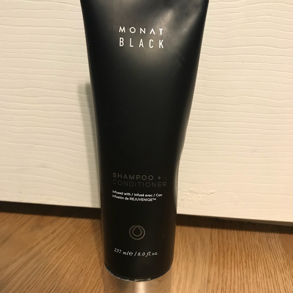 Monat Black shampoo & conditioner